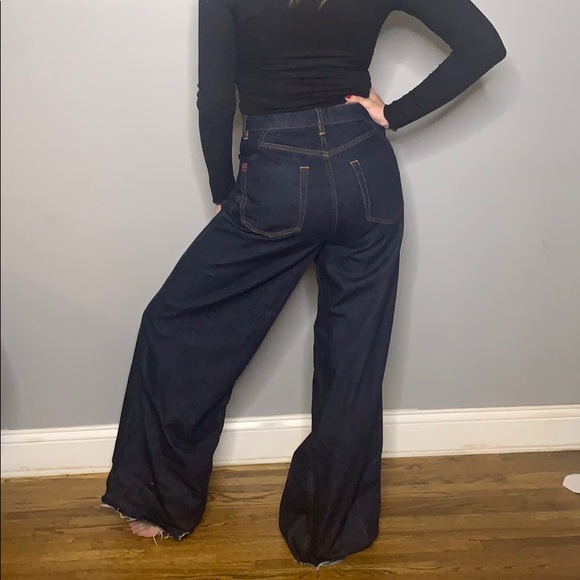 BDG EXTRA Wide Leg Dark Denim High Waist Jean - Picture 3 of 8